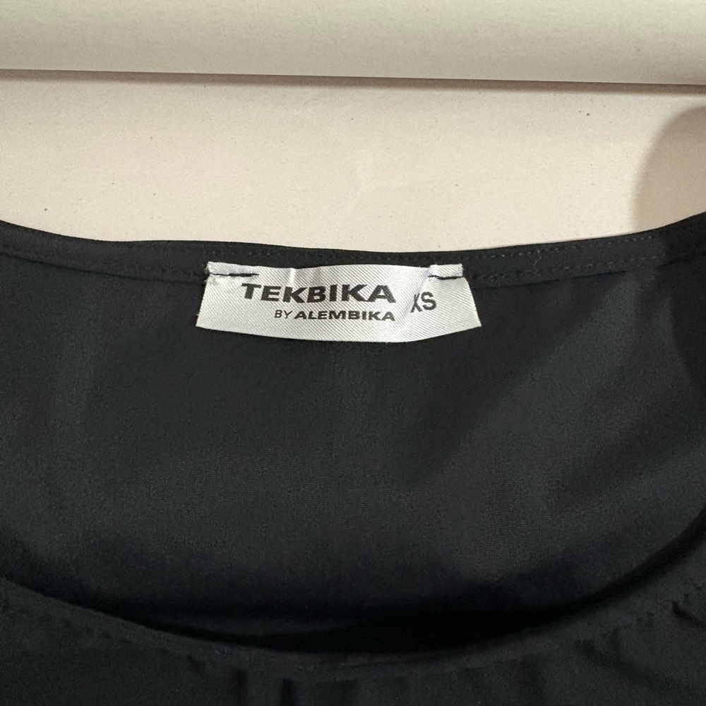 Tekbika by Alembika Asymmetrical Graphic Tunic - Picture 4 of 8